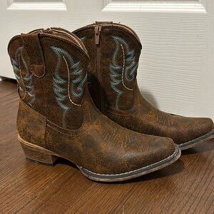 Roper Cowboy Boots